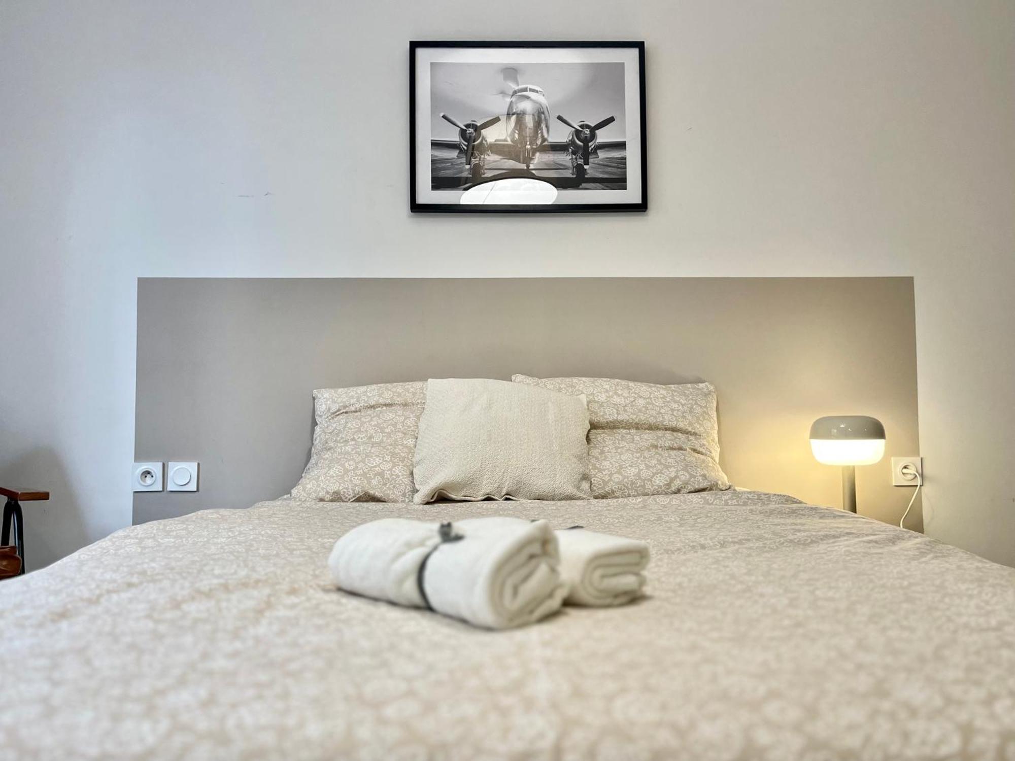 Suite Danbury ลียง ภายนอก รูปภาพ